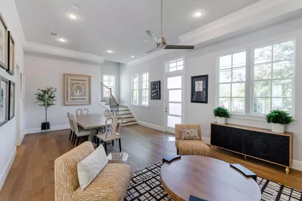 Houston, TX 77043,11053 Chatterton DR