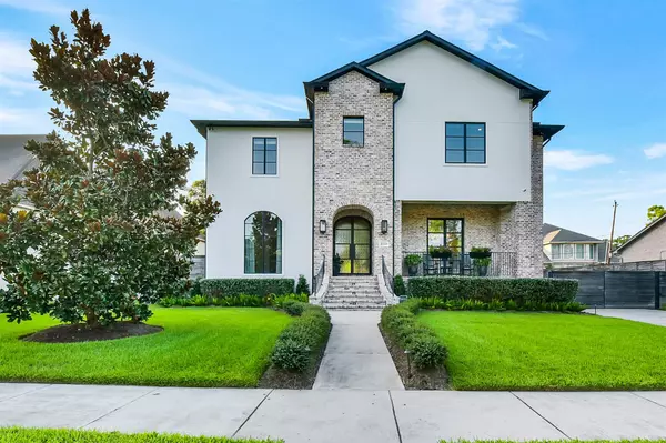 4958 Dumfries DR, Houston, TX 77096