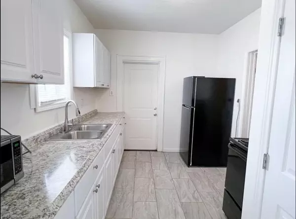 Houston, TX 77011,11 Norwood ST #4