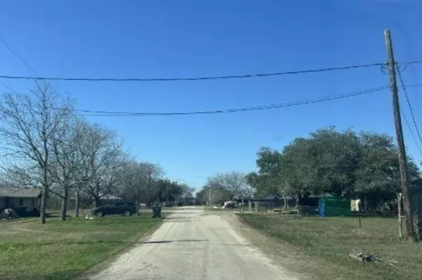 Beeville, TX 78102,2644 Pieper RD