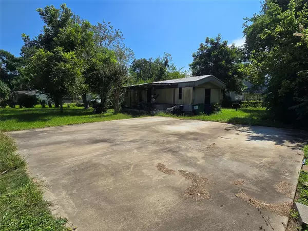 508 N Fig ST, Sweeny, TX 77480
