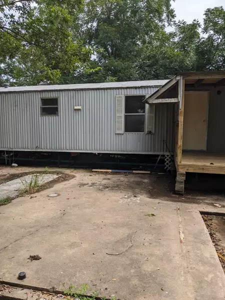 33509 Reynolds RD, Simonton, TX 77476