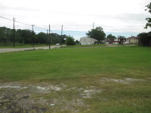 Baytown, TX 77520,1008 W Main ST