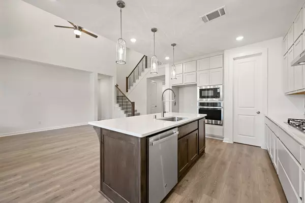 Mont Belvieu, TX 77523,12307 Palmetto DR