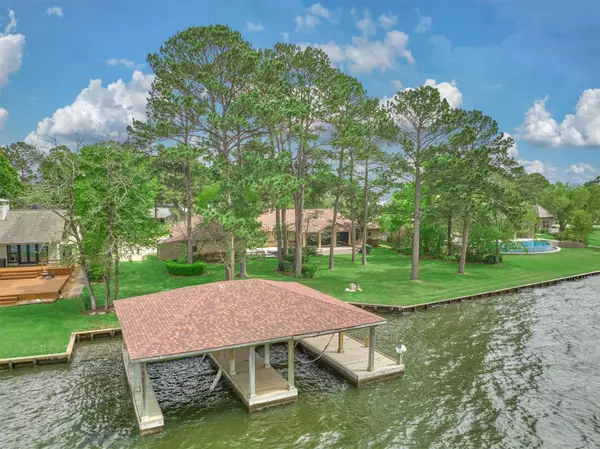 Willis, TX 77318,9255 Escondido DR