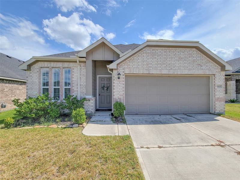 10037 Swift Fox CT, Magnolia, TX 77354