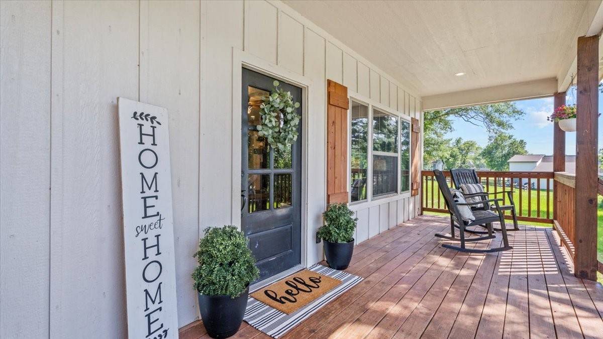 147 Wildwood Lake DR N, Huntsville, TX 77340