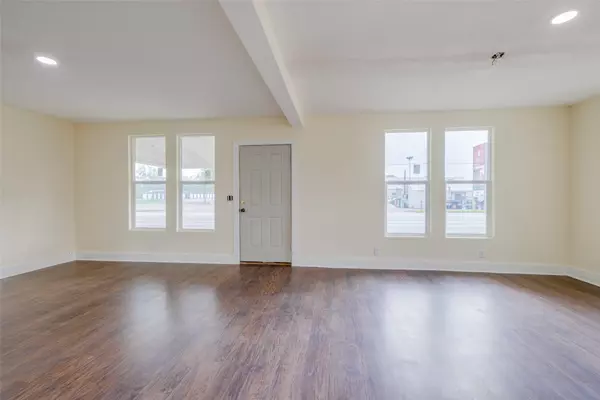 Columbus, TX 78934,1410 Fannin ST