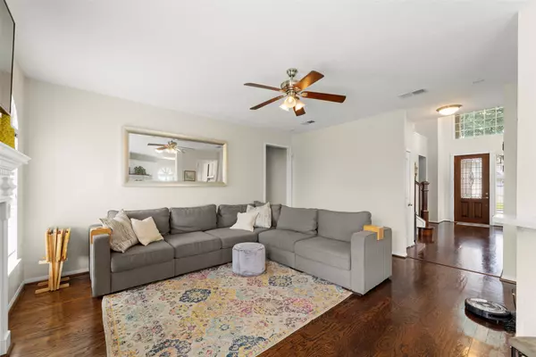 Houston, TX 77040,44 Parkway PL