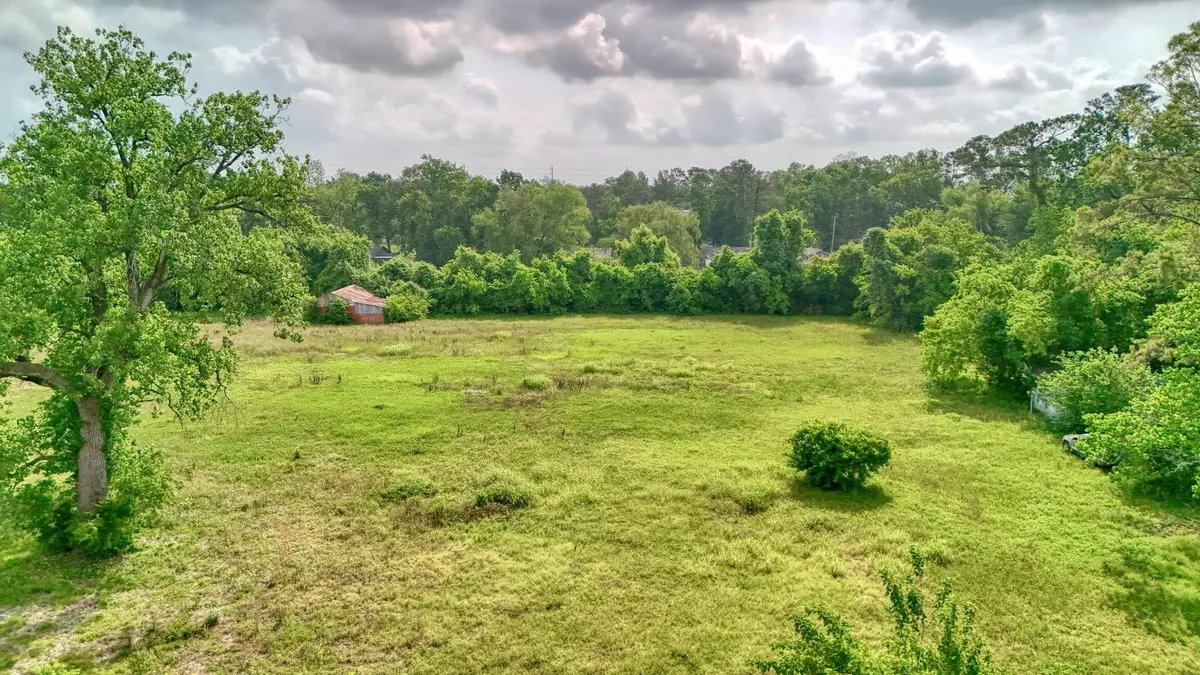 Houston, TX 77088,1821 S Victory DR