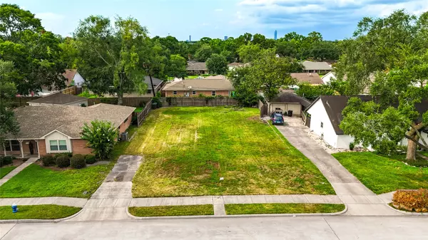 Houston, TX 77096,5422 Yarwell DR