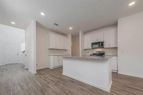 Conroe, TX 77378,325 Maple Bark TRL