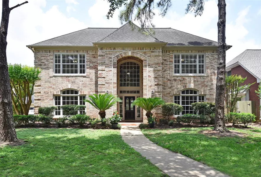 3510 Water Locust DR, Sugar Land, TX 77479