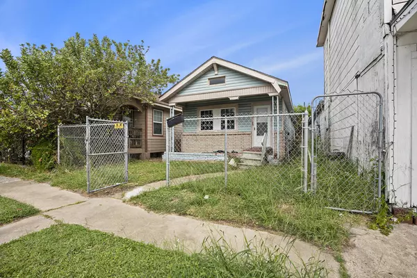 Galveston, TX 77551,5306 Avenue M