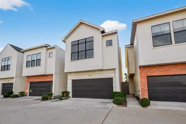 Houston, TX 77018,3925 Tulane Oak DR