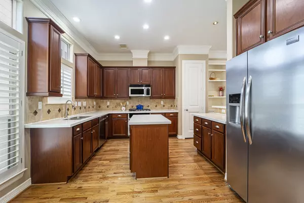 Houston, TX 77007,641 Hartman ST