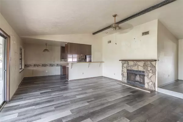 Lake Jackson, TX 77566,524 Oleander ST