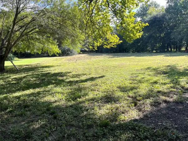 Houston, TX 77504,9101 Shoppe RD