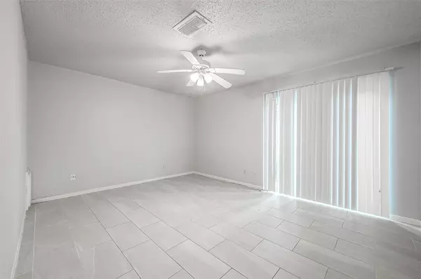 Houston, TX 77072,11526 Sands Point DR