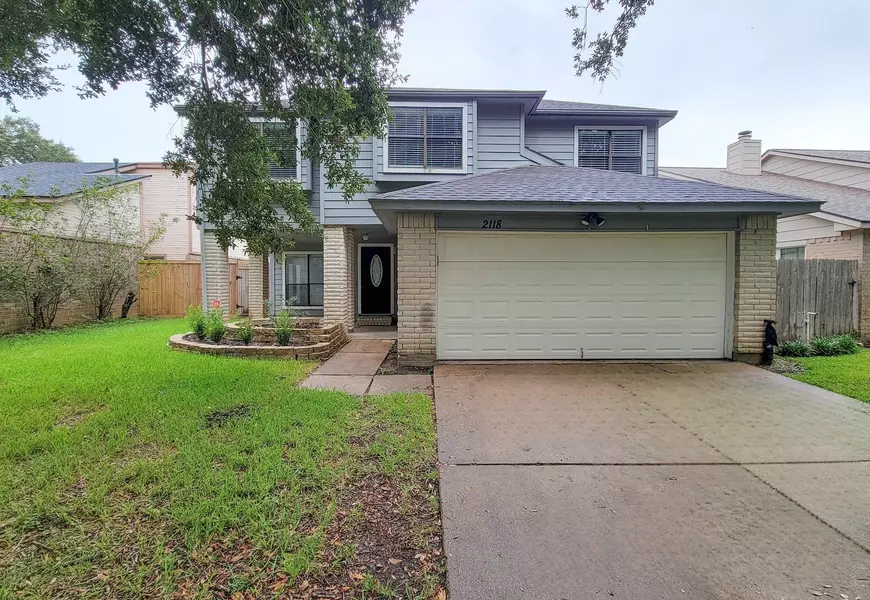 2118 Creekshire DR, Sugar Land, TX 77478