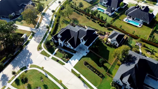 29703 Egret View LN, Fulshear, TX 77406