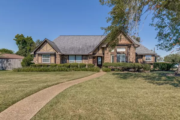 Baytown, TX 77520,506 Red Bud LN