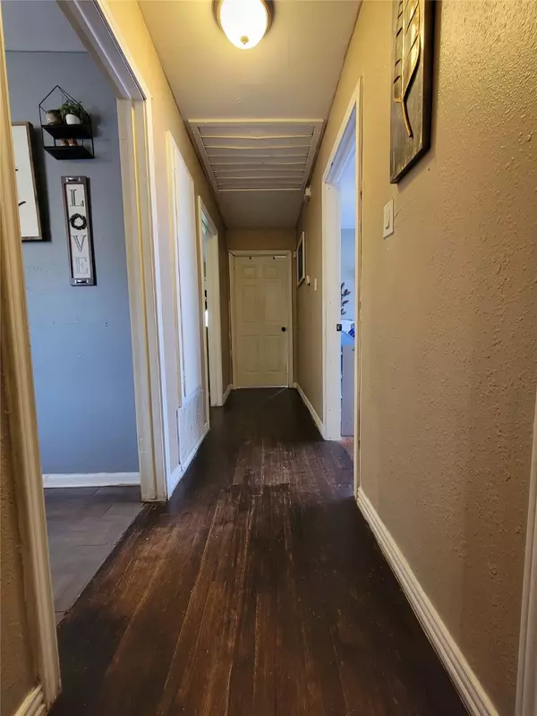 Lake Jackson, TX 77566,105 Forest Oaks LN