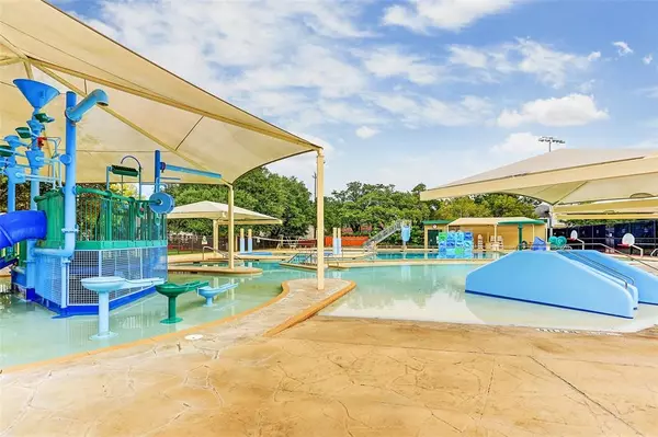 Houston, TX 77005,5920 Lake ST