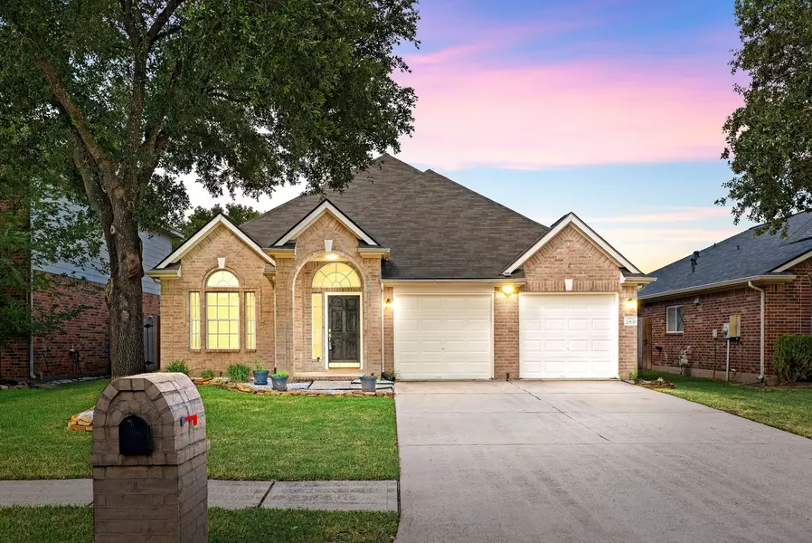 20535 Spring Bluff LN, Spring, TX 77388