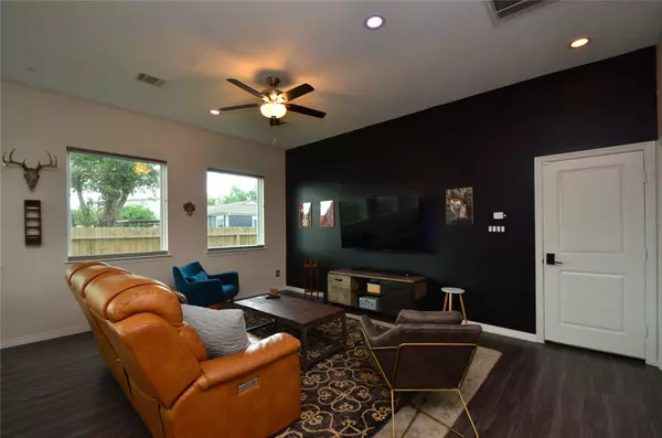 Houston, TX 77020,6708 Arapahoe ST