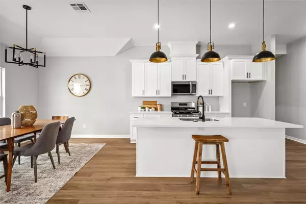 Houston, TX 77015,14307 Laredo ST