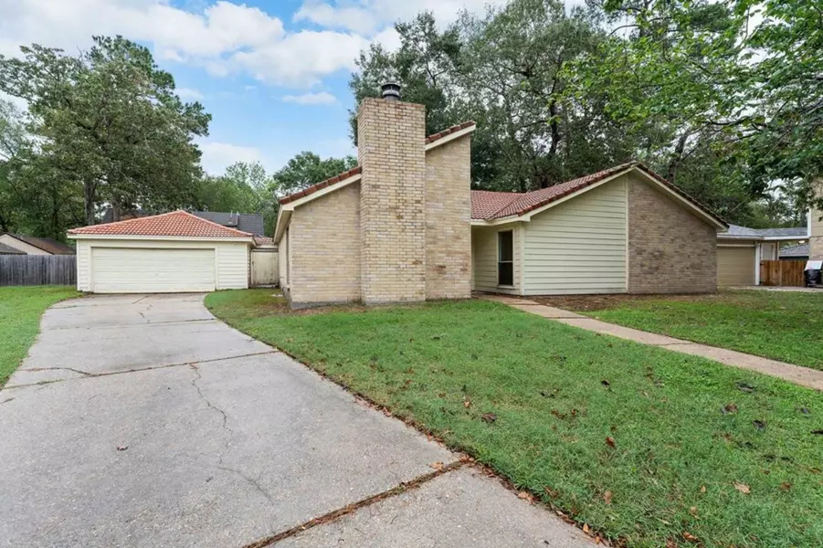3710 Fern View DR, Kingwood, TX 77345
