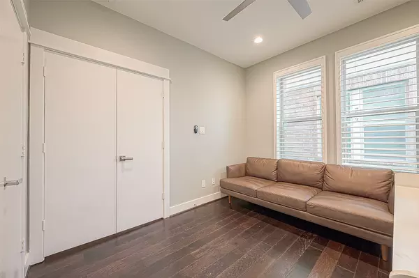 Houston, TX 77020,712 Clark ST