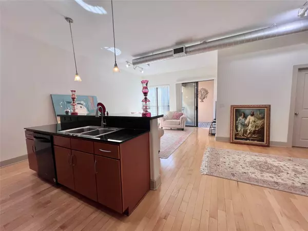 Houston, TX 77056,1901 Post Oak BLVD #3506