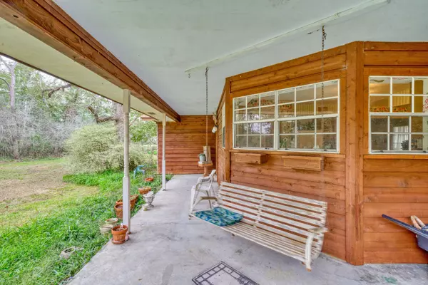 Huntsville, TX 77320,387 Fm 2628 RD