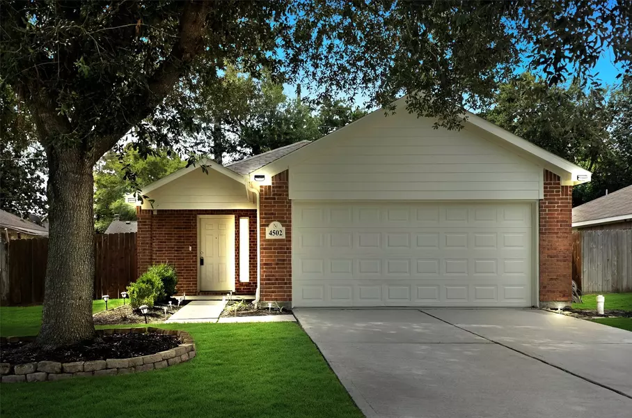 4502 Cannongate DR, Spring, TX 77373