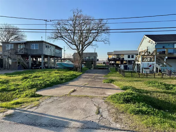 San Leon, TX 77539,0 Dick Bay