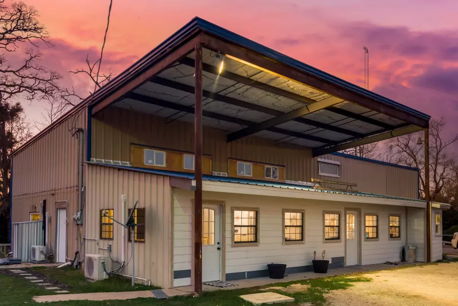 1393 Hwy 7 E, Centerville, TX 75833