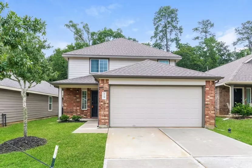 2744 Madison CT, Conroe, TX 77304