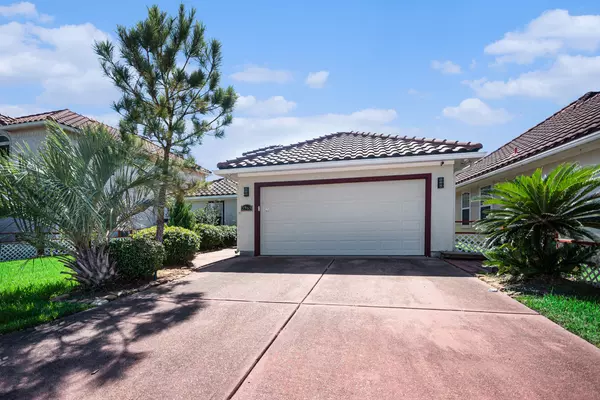 San Leon, TX 77539,2763 Broadway ST