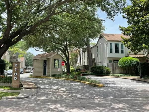 Houston, TX 77063,2100 Tanglewilde ST #217