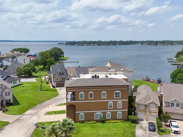 11434 Ketch CT, Willis, TX 77318
