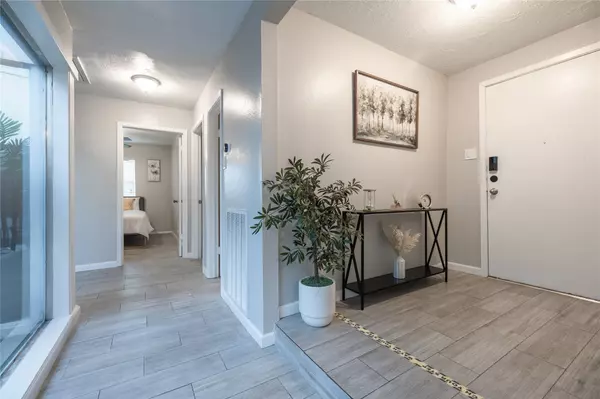Sugar Land, TX 77498,9907 Towne Tower Ln