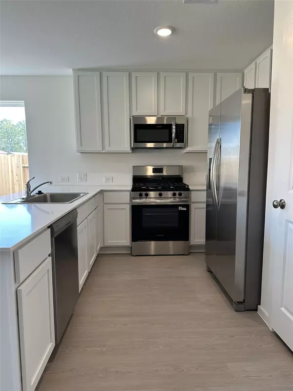 Crosby, TX 77532,1518 Amber Skies LN