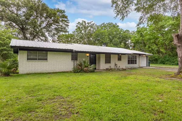 Huntington, TX 75949,1025 FM 2109