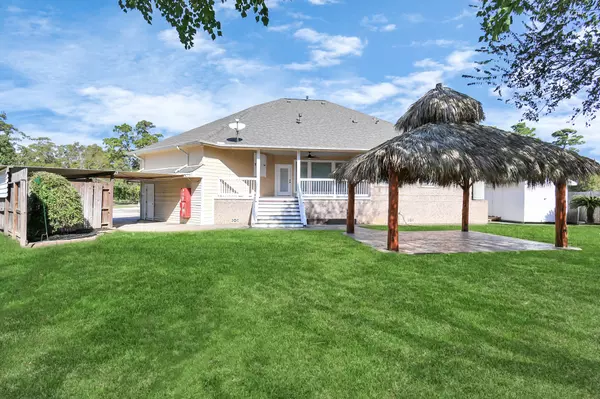 La Porte, TX 77571,1019 N Country Club DR