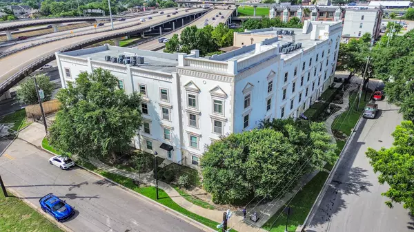 3501 Chenevert ST #19, Houston, TX 77004