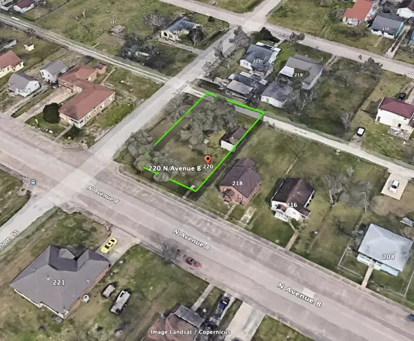 220 N Avenue B, Freeport, TX 77541