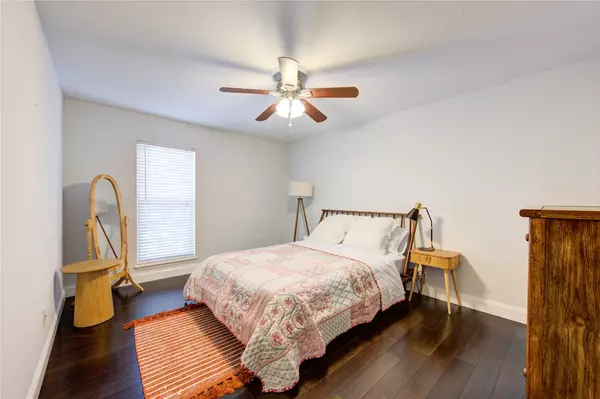 Houston, TX 77019,1909 Brun ST #16