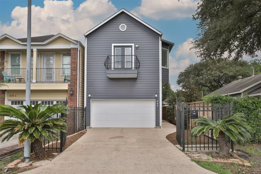 826 E 29th ST, Houston, TX 77009